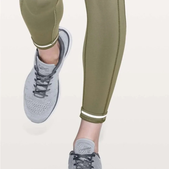 Lululemon sz 4 All The Right Places Pant II 28" Sage great pre owned condition - Picture 11 of 14